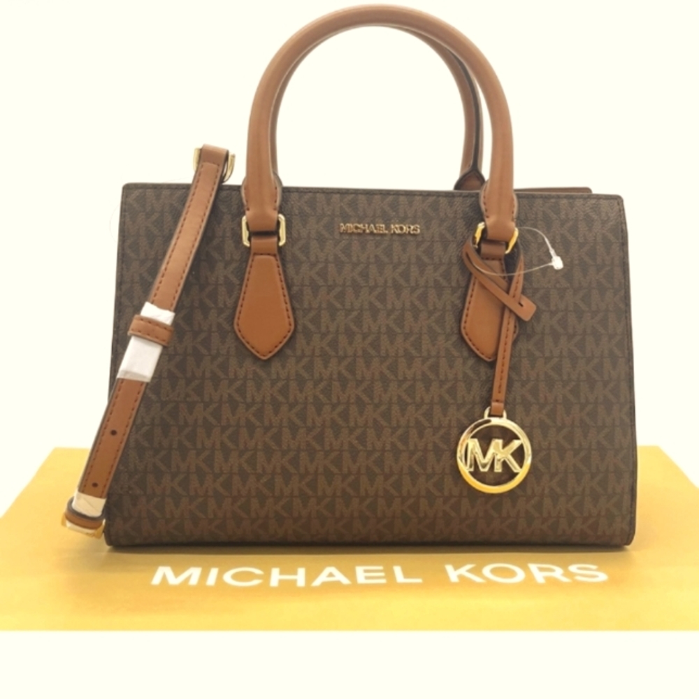 MICHAEL Kors SOLD